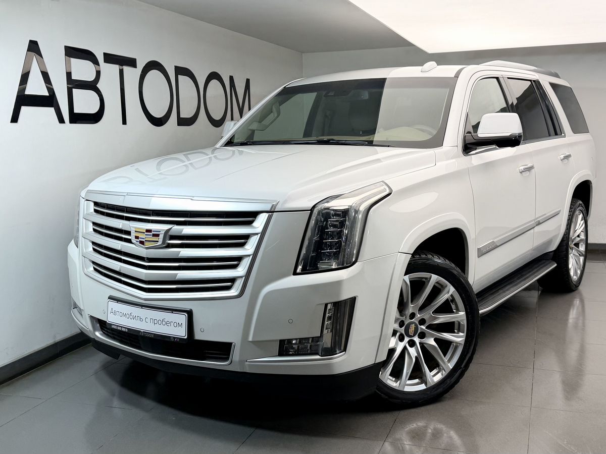 Cadillac Escalade IV поколение 6.2 AT 4WD (409 л.с.) Platinum Белый 2015 с пробегом 129 000 км