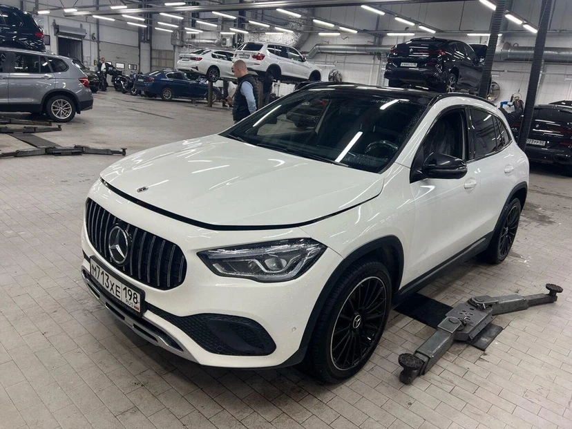 Mercedes-Benz GLA II поколение (H247) 250 2.0 AMT 4Matic (224 л.с.) Progressive Белый 2020 с пробегом 70 124 км