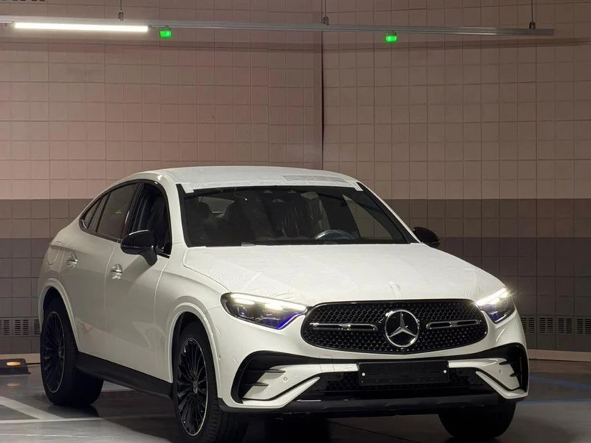 Mercedes-Benz GLC coupe II поколение (C254) 2.0 AT 4Matic (258 л.с.) Base Белый 2026