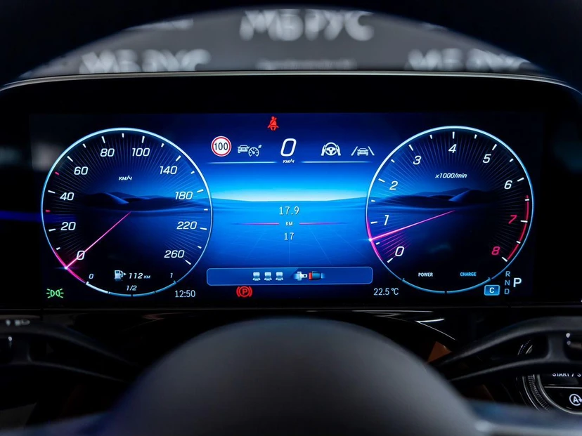 Автомобиль Mercedes-Benz E-Класс VI поколение (W214/S214) 2.0 AT 4Matic (258 л.с.) AMG Line Чёрный 2025 с пробегом 18 км