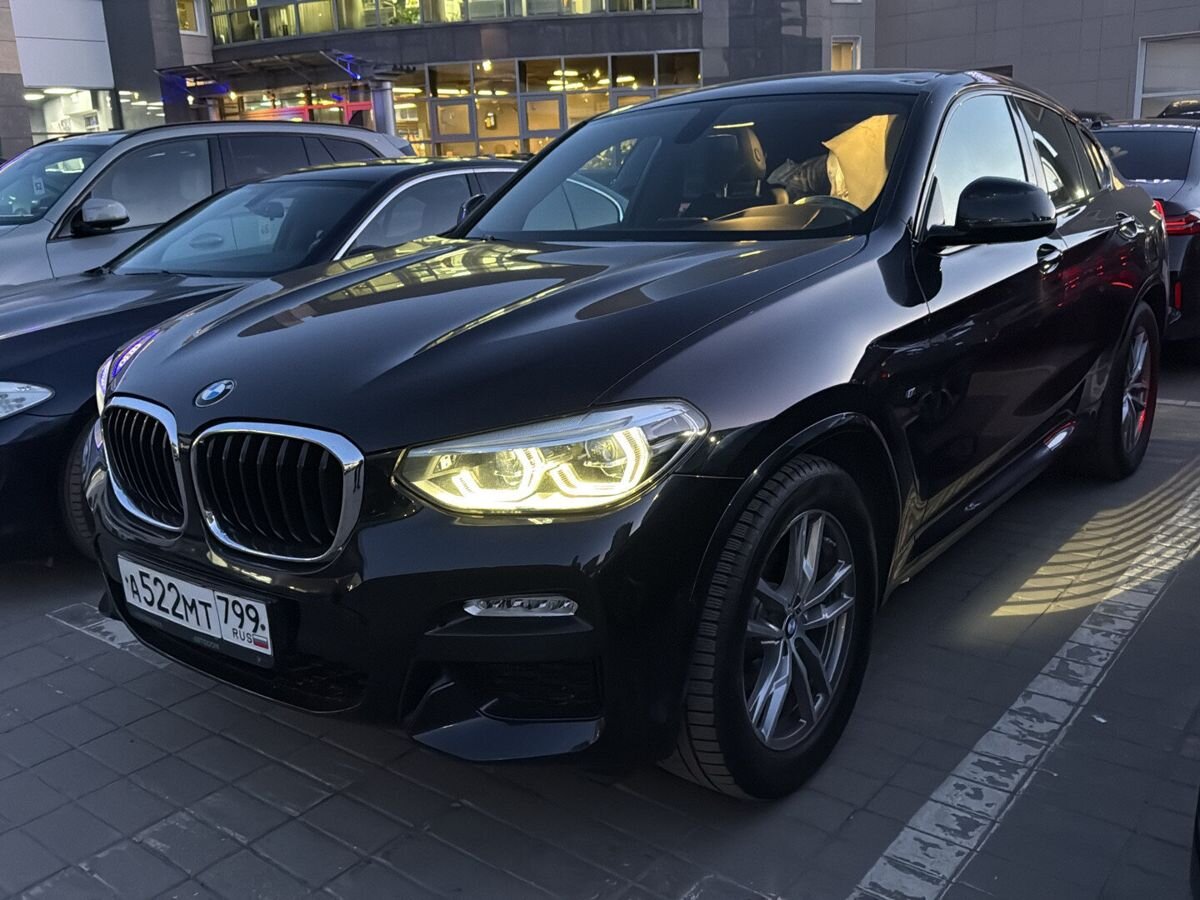 Автомобиль BMW X4 II поколение (G02) 2.0d AT 4WD (190 л.с.) M Sport Чёрный 2018 с пробегом 153 200 км