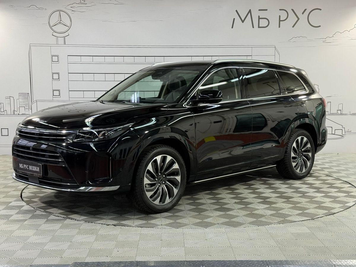 Автомобиль Seres M7 I поколение 1.5hyb AT 4WD (439 л.с.) Premium 6 мест Чёрный 2024 с пробегом 20 823 км
