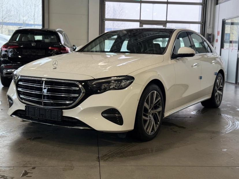 Автомобиль Mercedes-Benz E-Класс VI поколение (W214/S214) 2.0d AT 4Matic (197 л.с.) Base Белый 2025