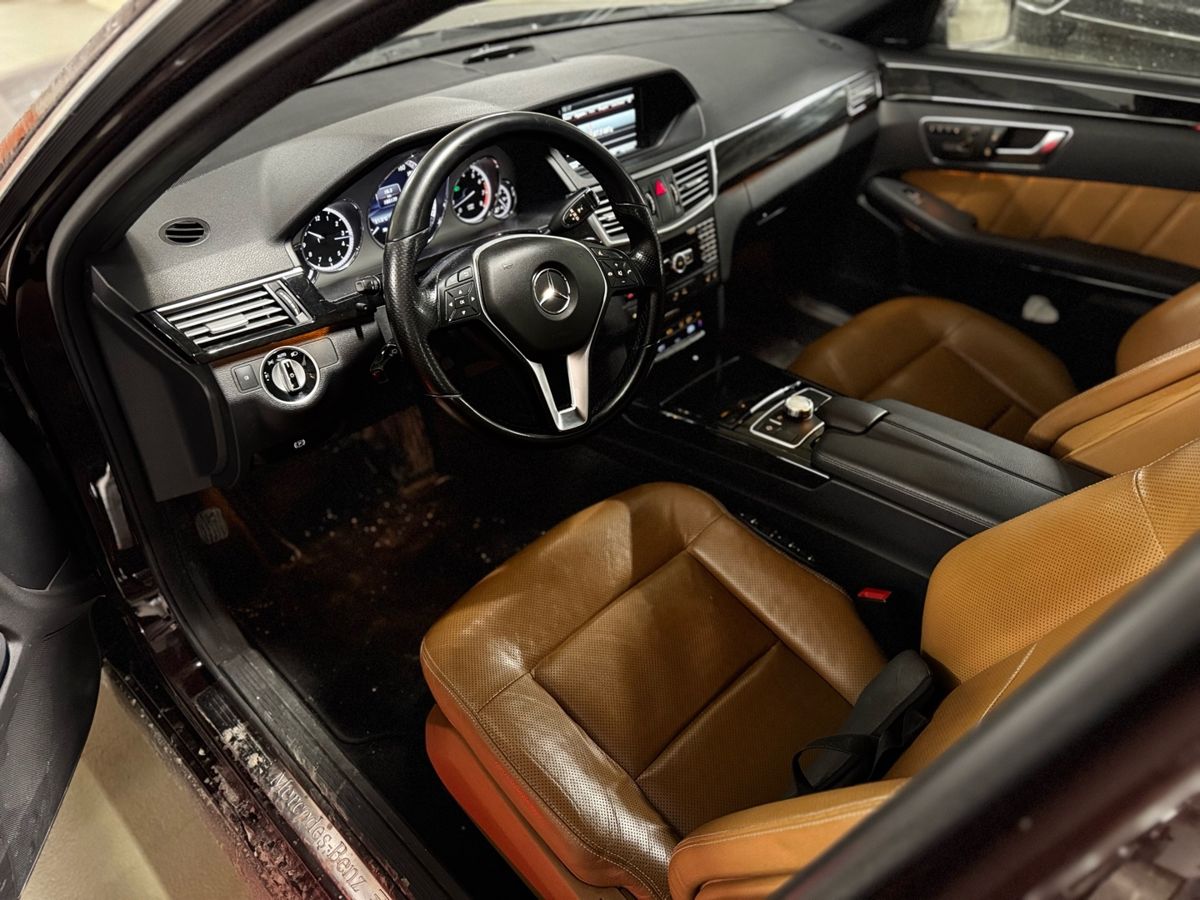 Автомобиль Mercedes-Benz E-Класс IV поколение (W212/S212/C207) 300 3.5 AT (249 л.с.) Base Коричневый 2012 с пробегом 184 000 км