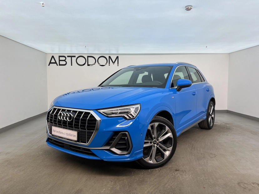 Автомобиль Audi Q3 II поколение (F3) 2.0 AMT 4WD (230 л.с.) Base Синий 2019 с пробегом 43 400 км