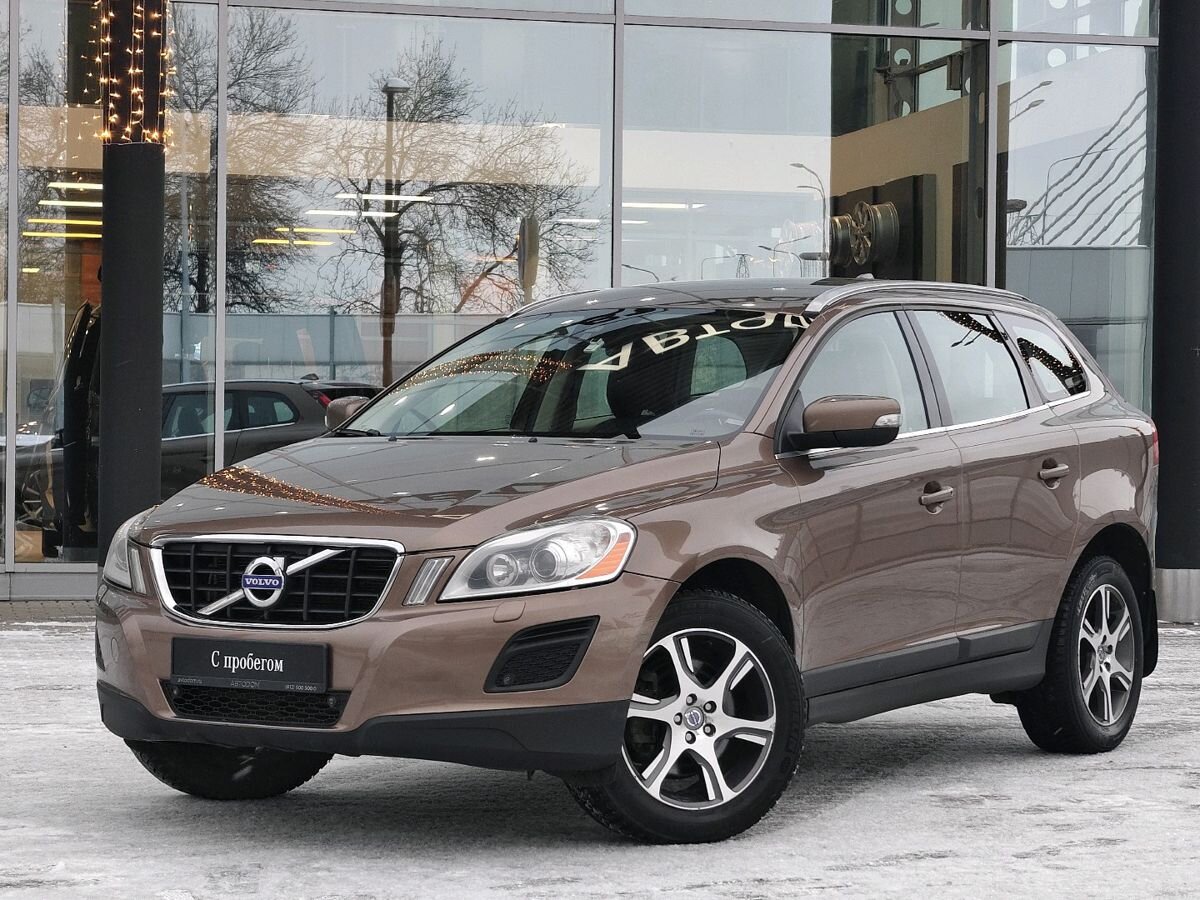Автомобиль Volvo XC60 I поколение 2.4d AT 4WD (215 л.с.) Summum Коричневый 2012 с пробегом 140 000 км