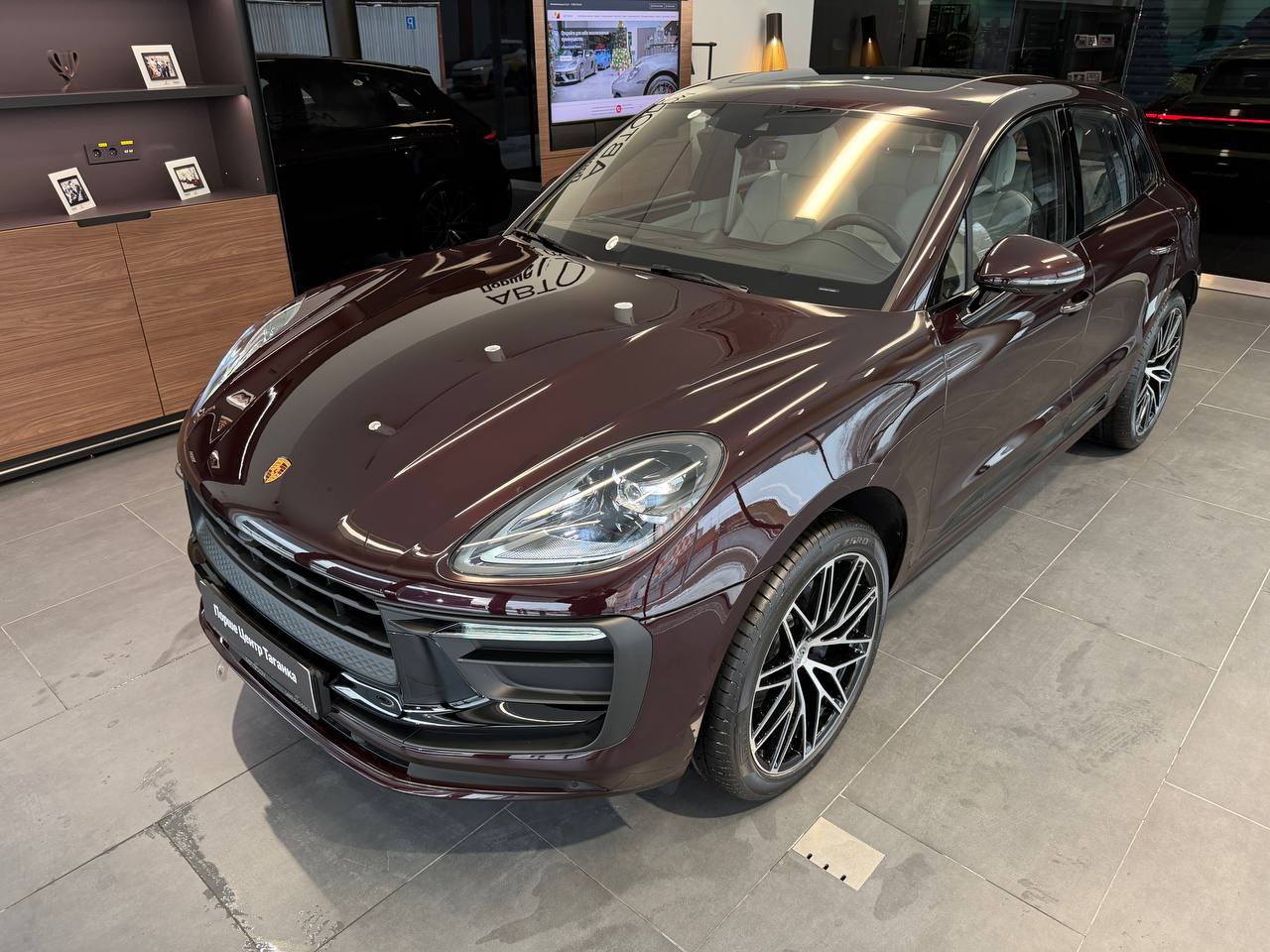 главное изображение транспортного средства