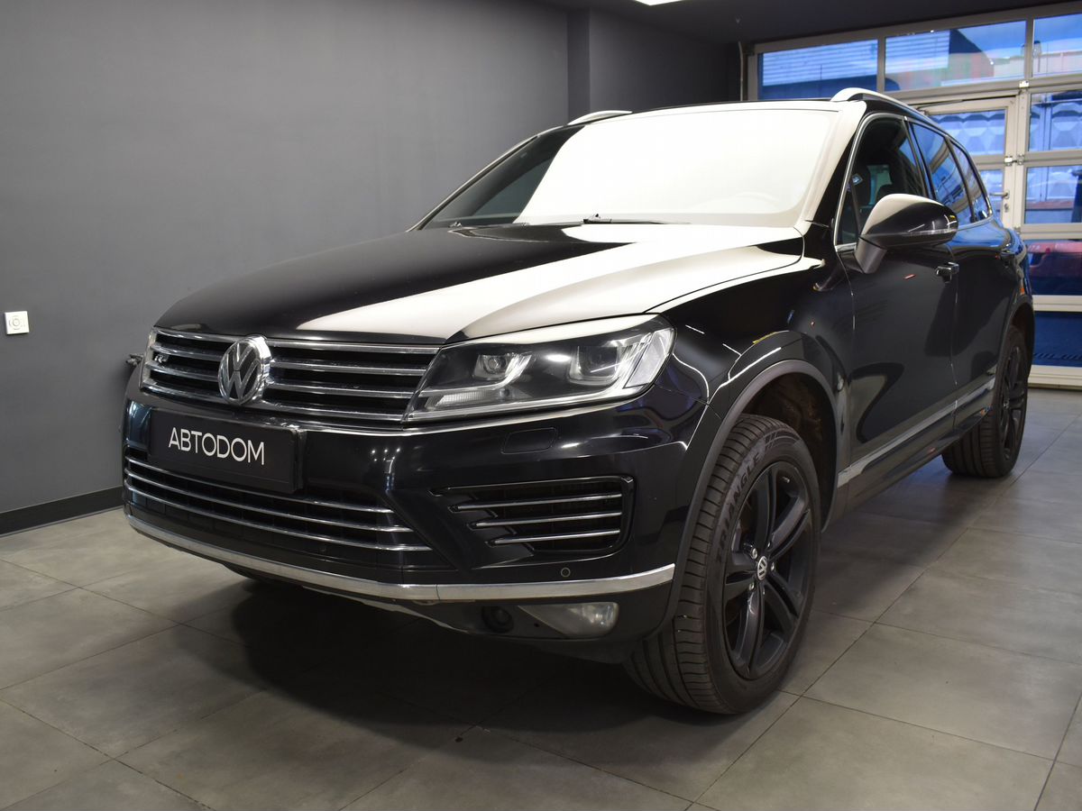 Volkswagen Touareg II [рестайлинг] 3.0d AT 4WD (245 л.с.) R-Line Executive Чёрный 2017 с пробегом 184 652 км