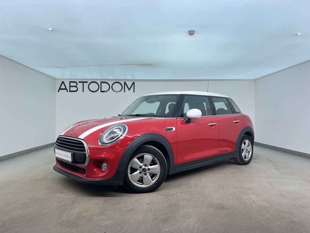 MINI Hatch III (F55/F56) [рестайлинг] Cooper 1.5 AMT (136 л.с.) Cooper Красный 2019 с пробегом 118 400 км