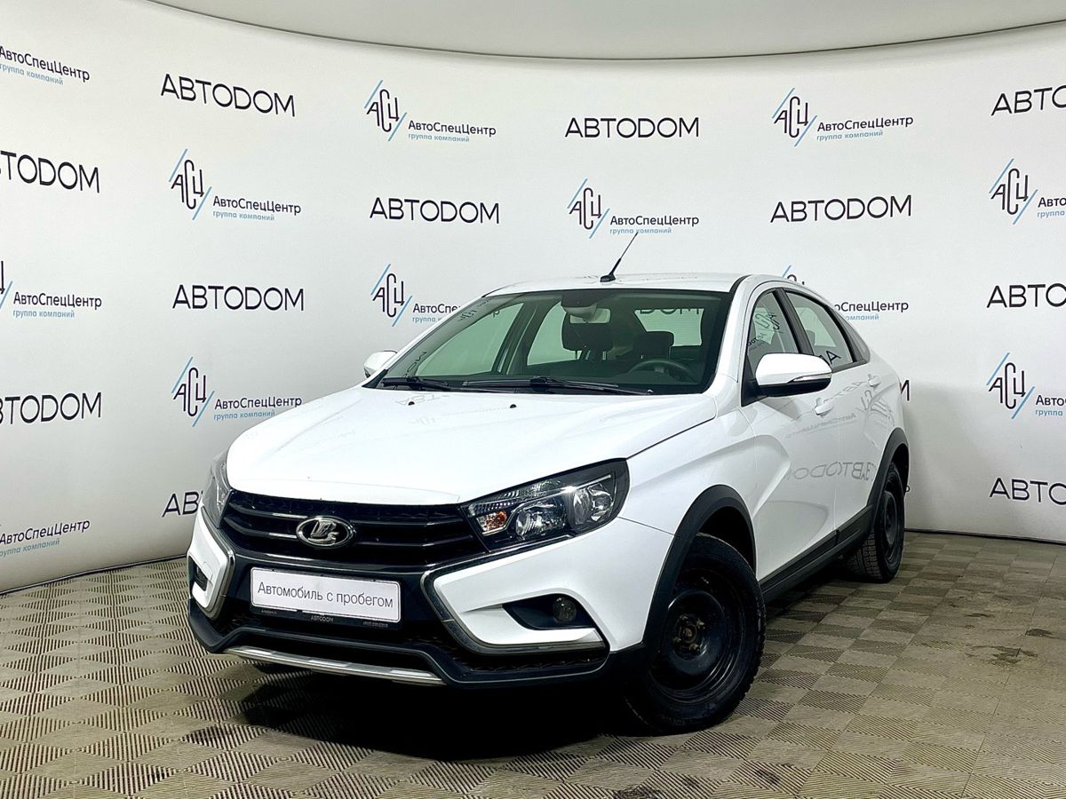 Автомобиль Lada (ВАЗ) Vesta I поколение 1.8 AMT (122 л.с.) Luxe Multimedia (2018-2019) Белый 2019 с пробегом 73 239 км