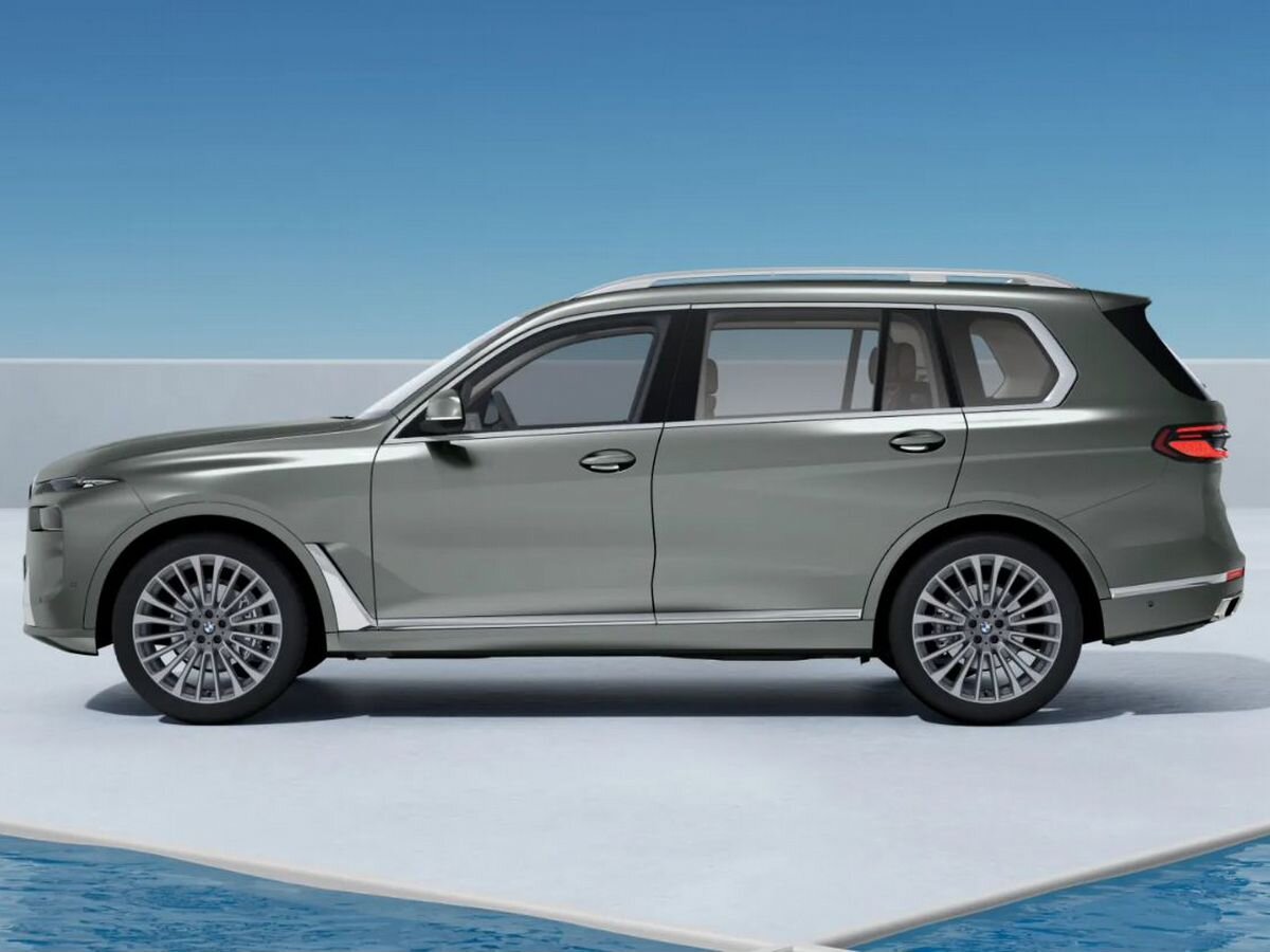 Автомобиль BMW X7 I (G07) [рестайлинг] 3.0d AT 4WD (340 л.с.) M Sport Pro Чёрный 2024 с пробегом 10 000 км