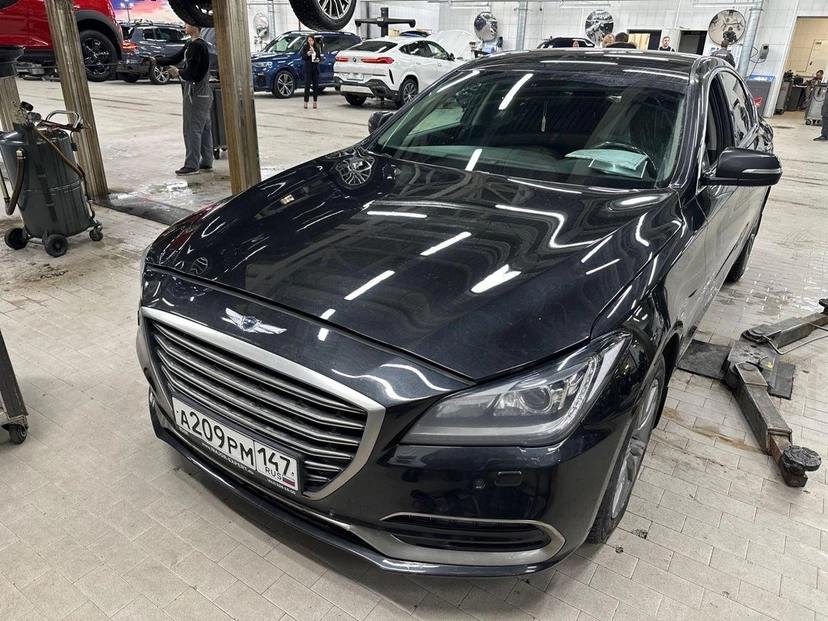 Автомобиль Genesis G80 I поколение 2.0 AT 4WD (197 л.с.) Business Чёрный 2018 с пробегом 162 563 км