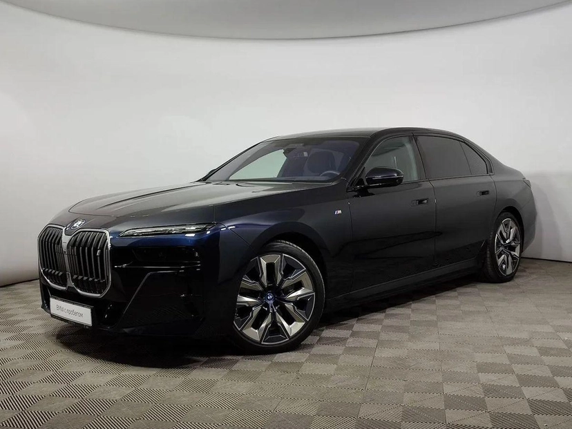 Автомобиль BMW i7 I поколение Electro AT 4WD (400 кВт) Base Чёрный 2022 с пробегом 7 744 км