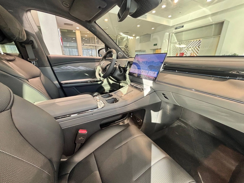 Автомобиль GAC S7 I поколение 1.5hyb AT 4WD (501 л.с.) SX Premium Чёрный 2025