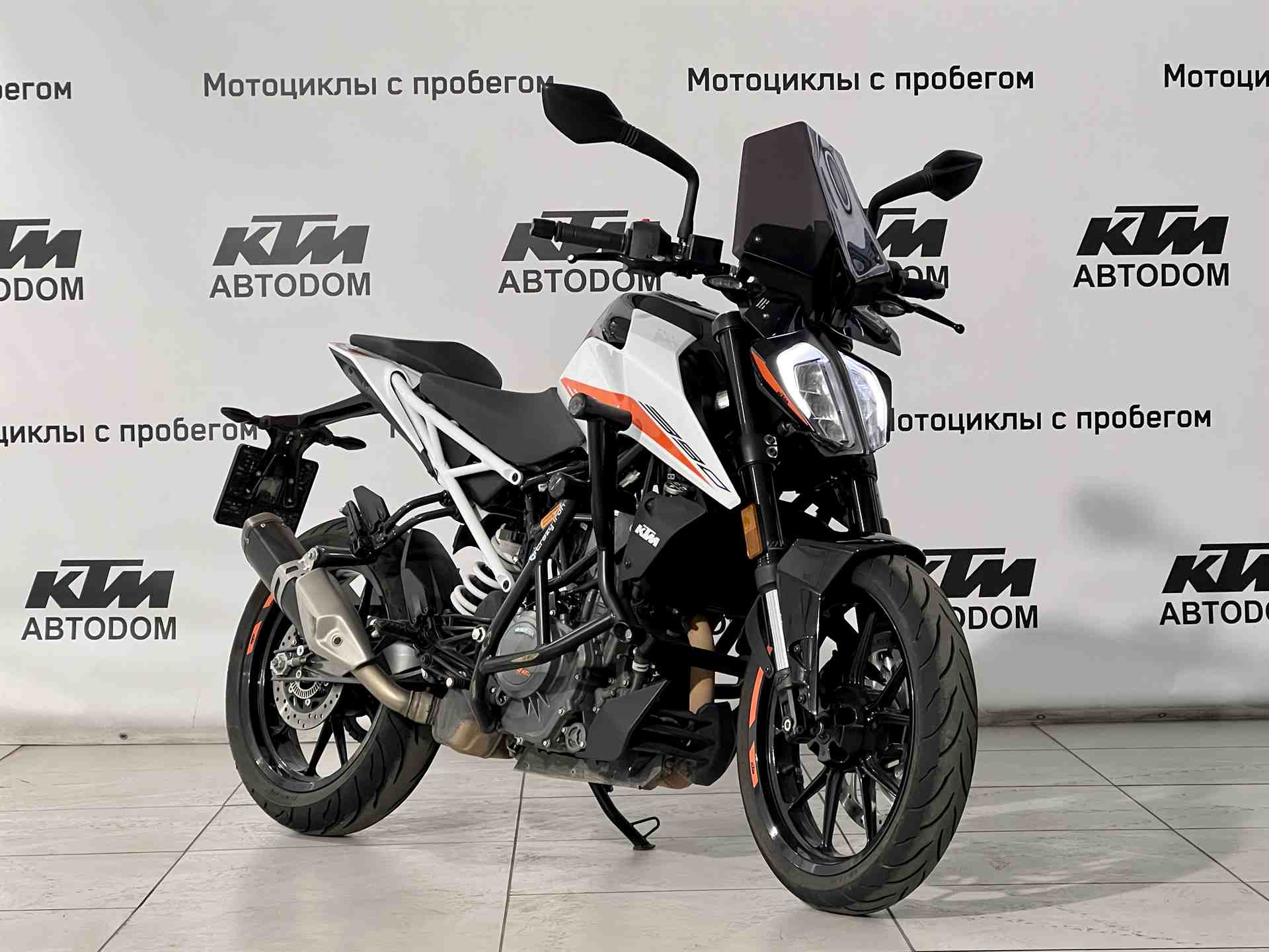 главное изображение транспортного средства