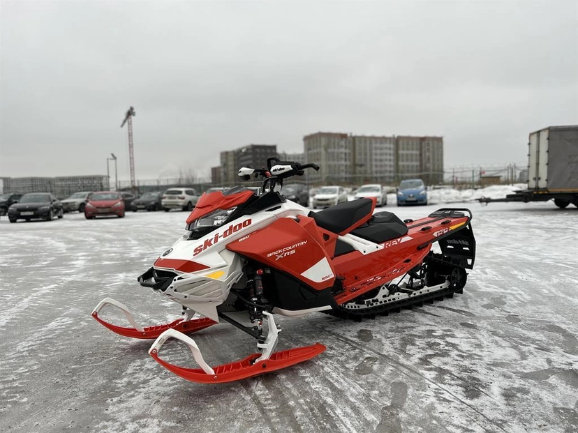 Квадроцикл BRP Ski-Doo Backcountry I поколение XRS 154 850 E-TEC Base Белый 2019 с пробегом 1 700 км