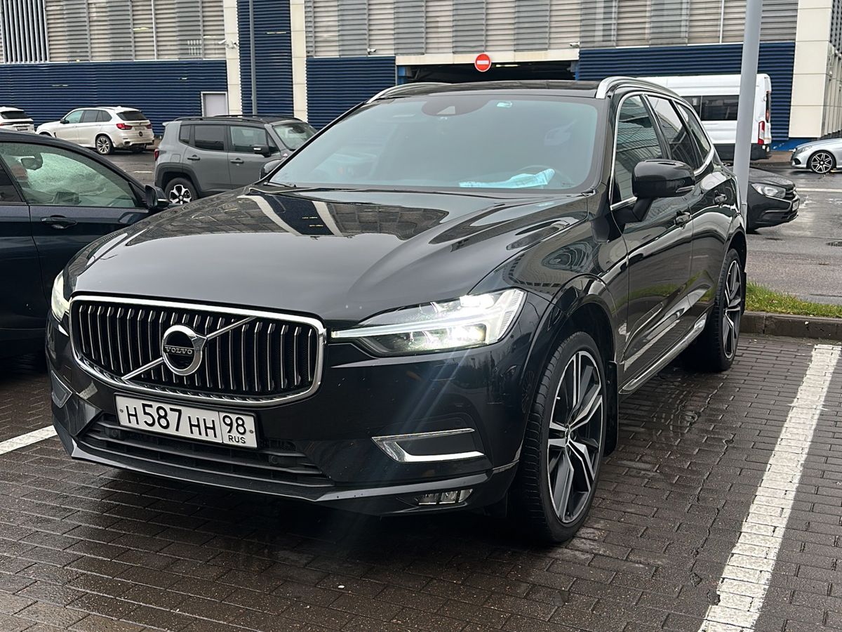 Volvo XC60 II поколение 2.0 AT 4WD (249 л.с.) Инскрипшн / inscription Чёрный 2021 с пробегом 63 347 км
