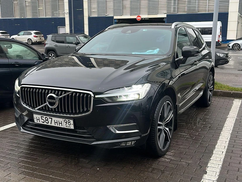 Volvo XC60 II поколение 2.0 AT 4WD (249 л.с.) Инскрипшн / inscription Чёрный 2021 с пробегом 63 347 км