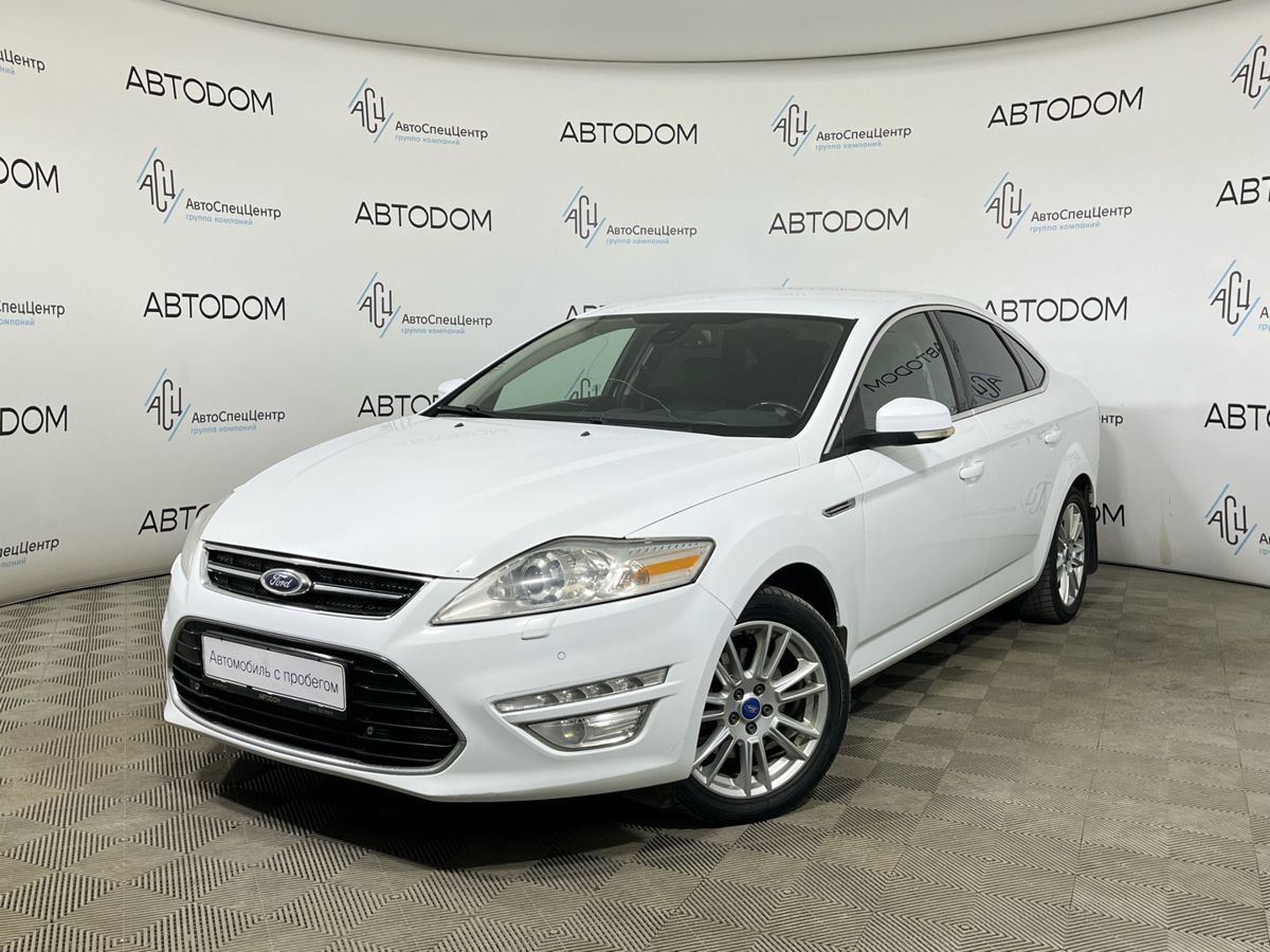 Автомобиль Ford Mondeo IV [рестайлинг] 2.0d AT (140 л.с.) Titanium Black Белый 2013 с пробегом 213 388 км