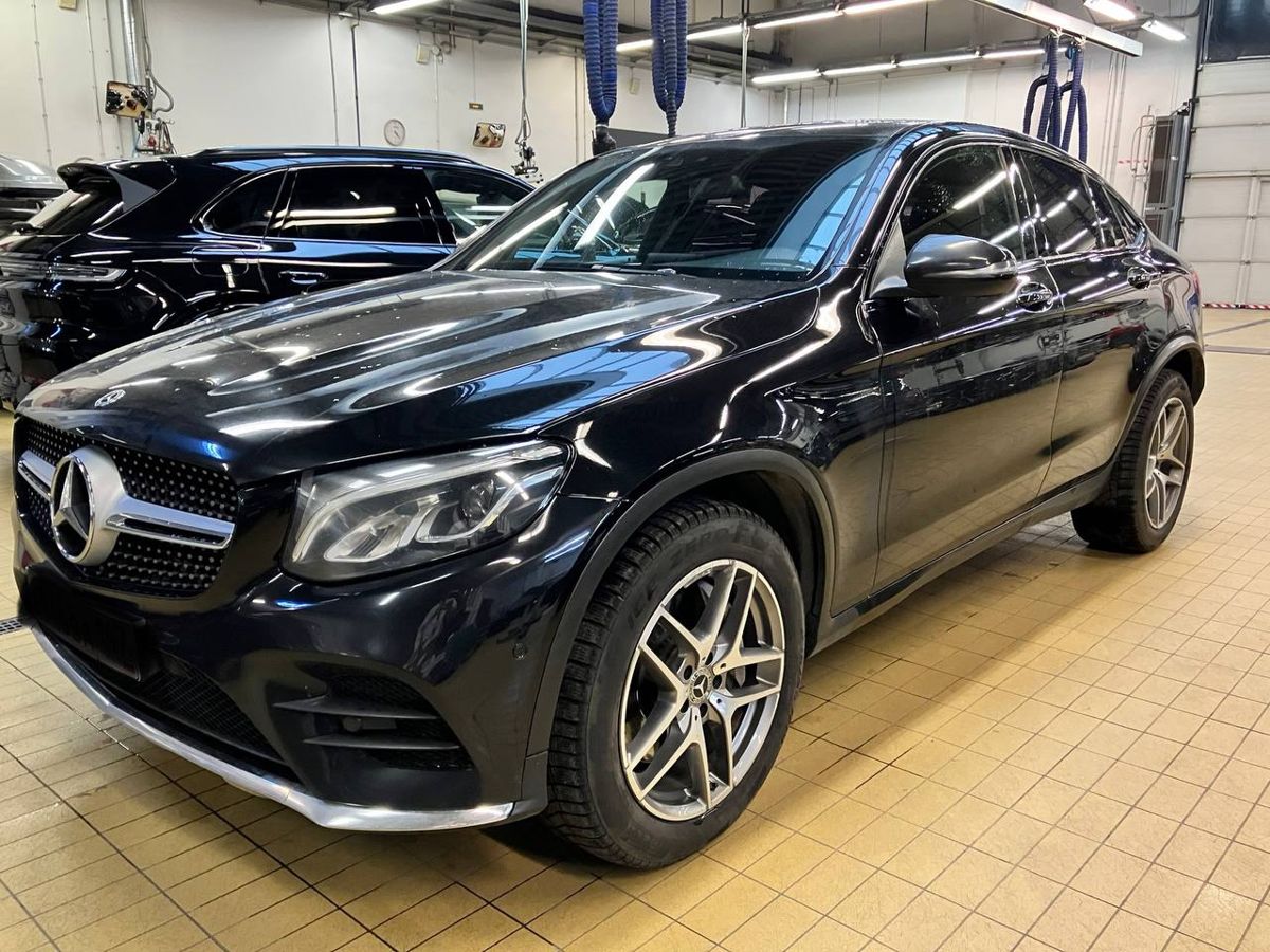Автомобиль Mercedes-Benz GLC coupe I поколение (C253) 250 2.1d AT 4Matic (204 л.с.) Sport Чёрный 2018 с пробегом 124 200 км