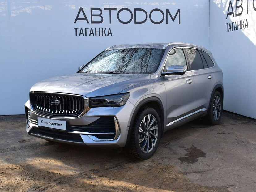 Автомобиль Geely Monjaro I поколение 2.0 AT 4WD (238 л.с.) Flagship Серый 2023 с пробегом 18 000 км