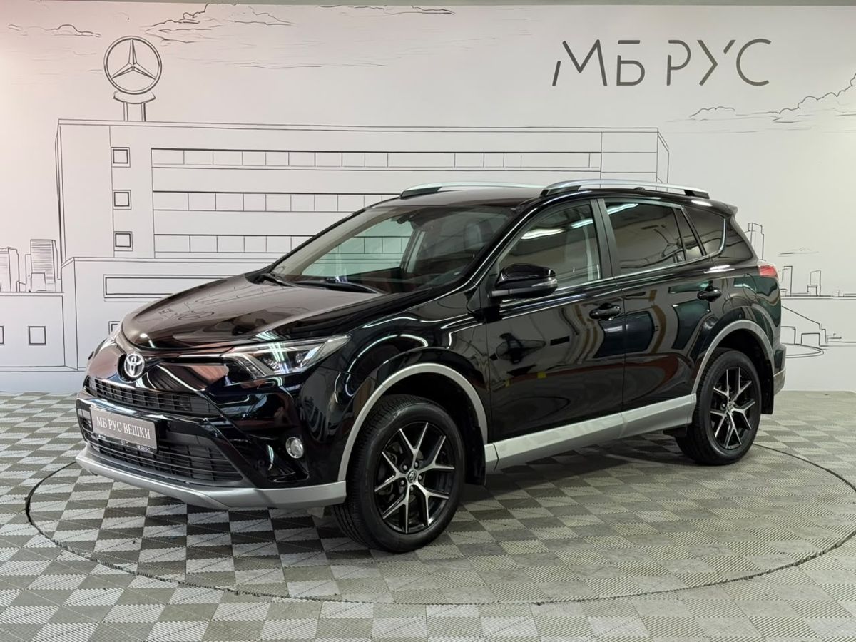 Toyota RAV4 IV (XA40) [рестайлинг] 2.5 AT 4WD (180 л.с.) Престиж Чёрный 2017 с пробегом 79 134 км