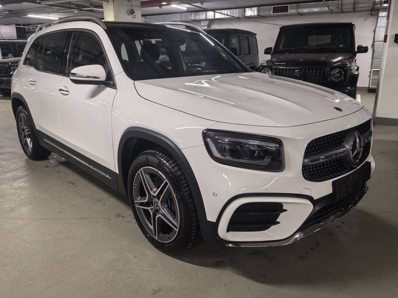 Автомобиль Mercedes-Benz GLB I (X247) [рестайлинг] 250 2.0 AMT 4Matic (224 л.с.) Base Белый 2025 