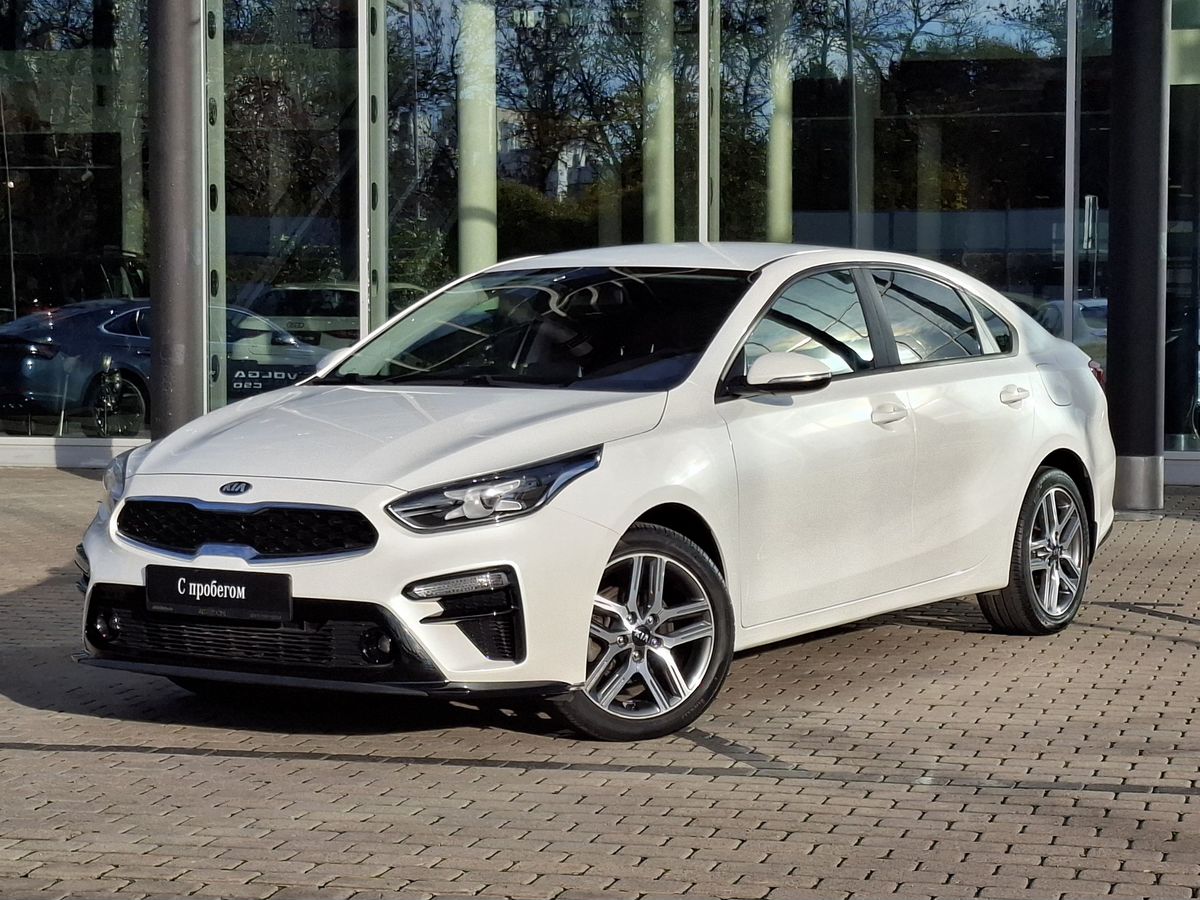 Kia Cerato IV поколение 2.0 AT (150 л.с.) Premium Белый 2021 с пробегом 25 505 км