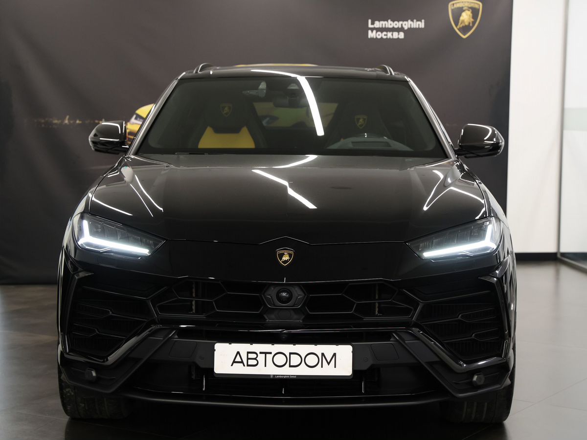 Автомобиль Lamborghini Urus I поколение 4.0 AT 4WD (650 л.с.) Individual Чёрный 2022 с пробегом 26 563 км