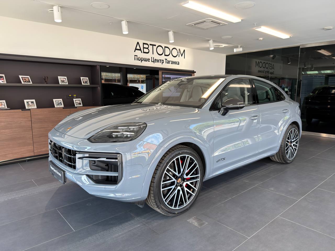 Porsche Cayenne III [рестайлинг] GTS 4.0 AT 4WD (500 л.с.) GTS Coupé Серый 2025 