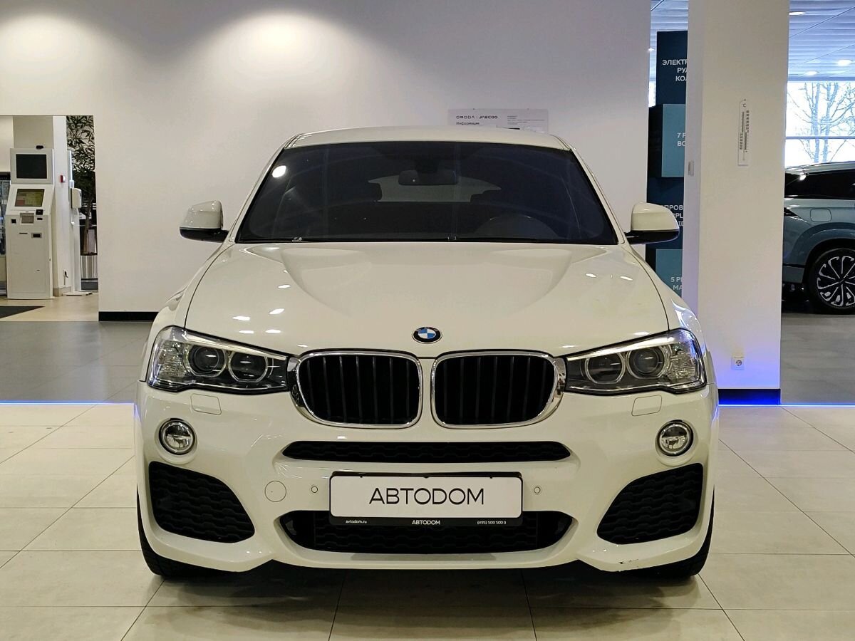 Автомобиль BMW X4 I поколение (F26) 2.0d AT 4WD (190 л.с.) M Sport Локальная сборка Белый 2018 с пробегом 124 917 км