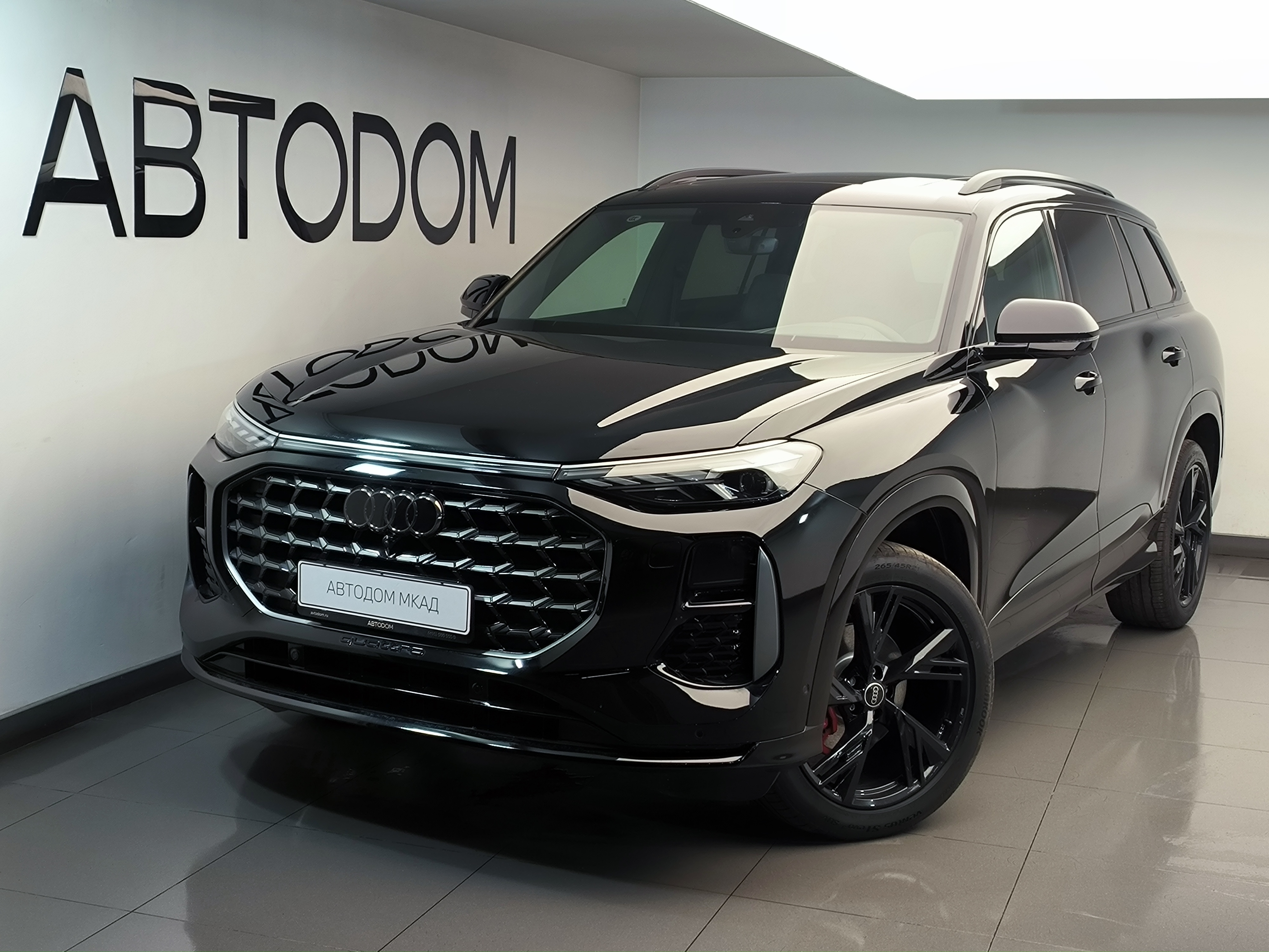 Audi Q6 I поколение 2.0 AMT 4WD (265 л.с.) Design Чёрный 2026 