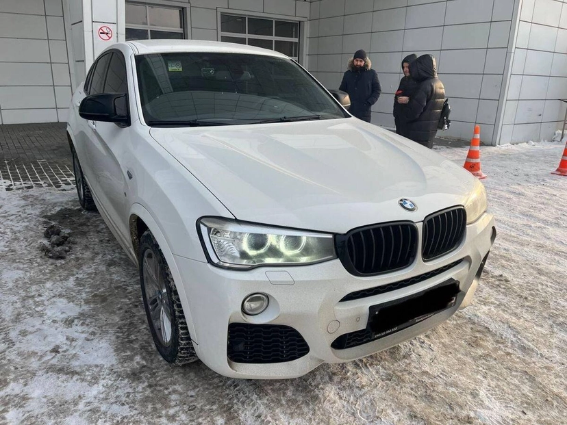 Автомобиль BMW X4 I поколение (F26) 2.0d AT 4WD (190 л.с.) M Sport Локальная сборка Белый 2015 с пробегом 117 930 км