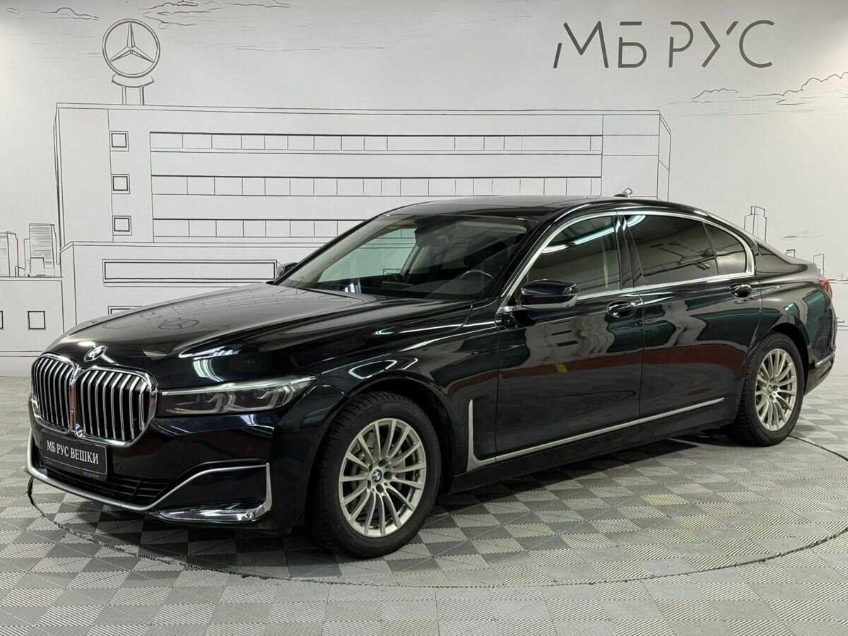 Автомобиль BMW 7 серии VI (G11/G12) [рестайлинг] 730L 3.0d AT 4WD (249 л.с.) Exclusive Чёрный 2019 с пробегом 111 429 км