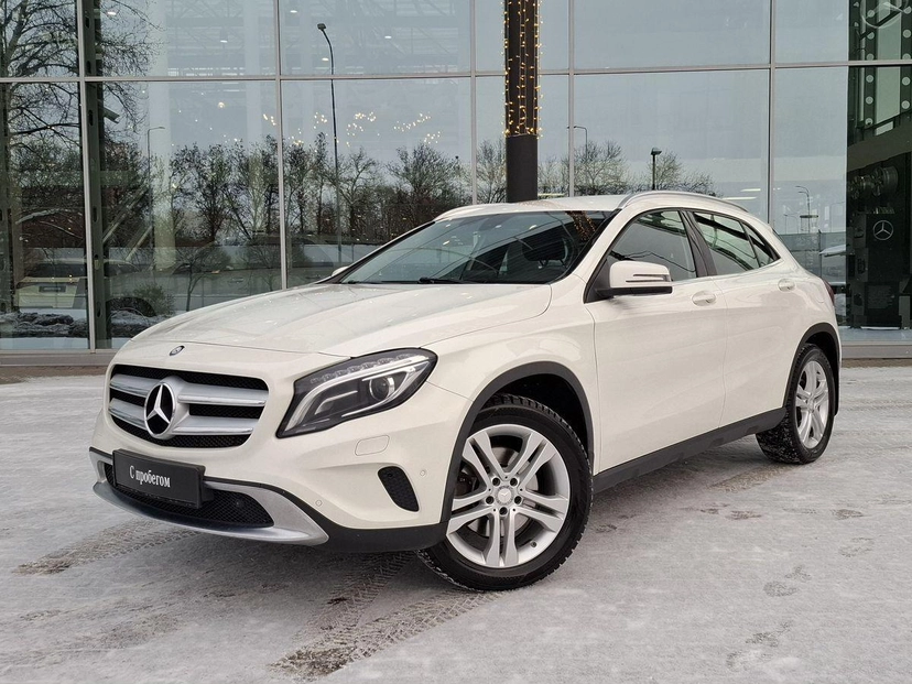 Автомобиль Mercedes-Benz GLA I поколение (X156) 250 2.0 AMT 4Matic (211 л.с.) Особая серия Белый 2016 с пробегом 97 200 км