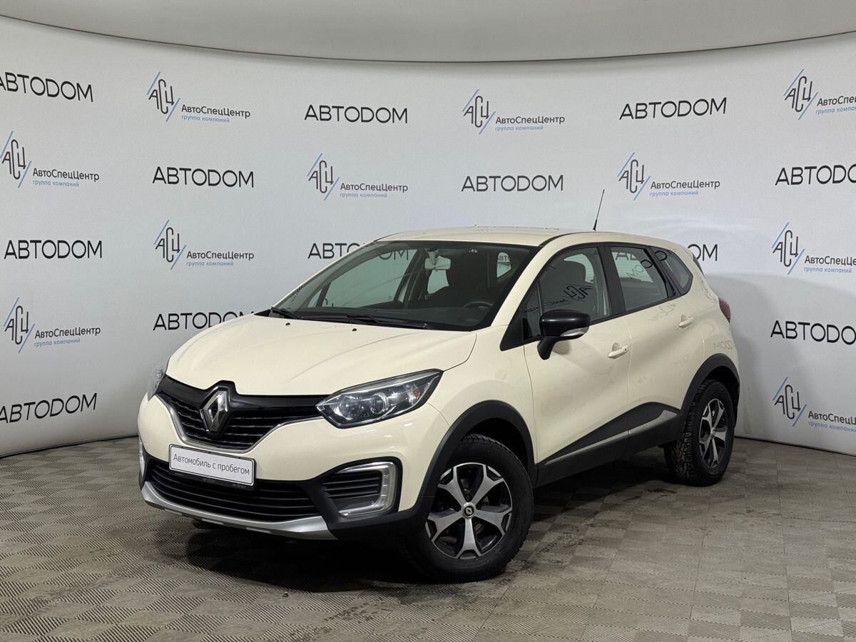 Автомобиль Renault Kaptur I поколение 1.6 MT (114 л.с.) Drive Бежевый 2019 с пробегом 146 413 км