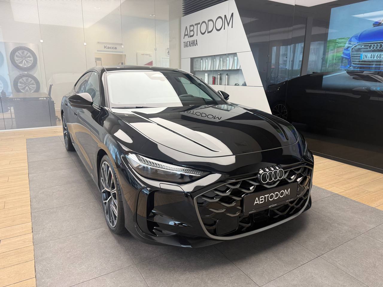 Audi A5 III поколение (B10) 2.0 AMT 4WD (204 л.с.) Base Чёрный 2026 