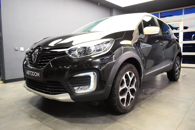 Автомобиль Renault Kaptur I поколение 1.6 CVT (114 л.с.) Base Чёрный 2019 с пробегом 70 925 км