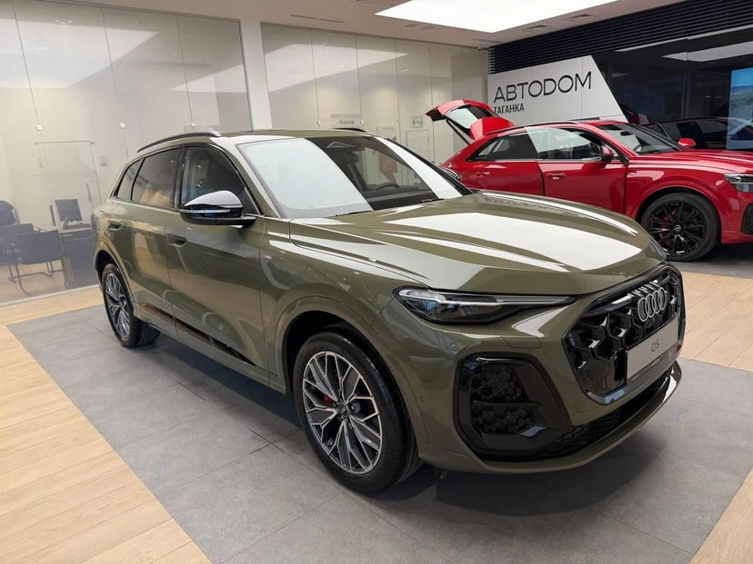 Автомобиль Audi Q5 III поколение 2.0 AMT 4WD (204 л.с.) 40 TFSI Quattro Зелёный 2026