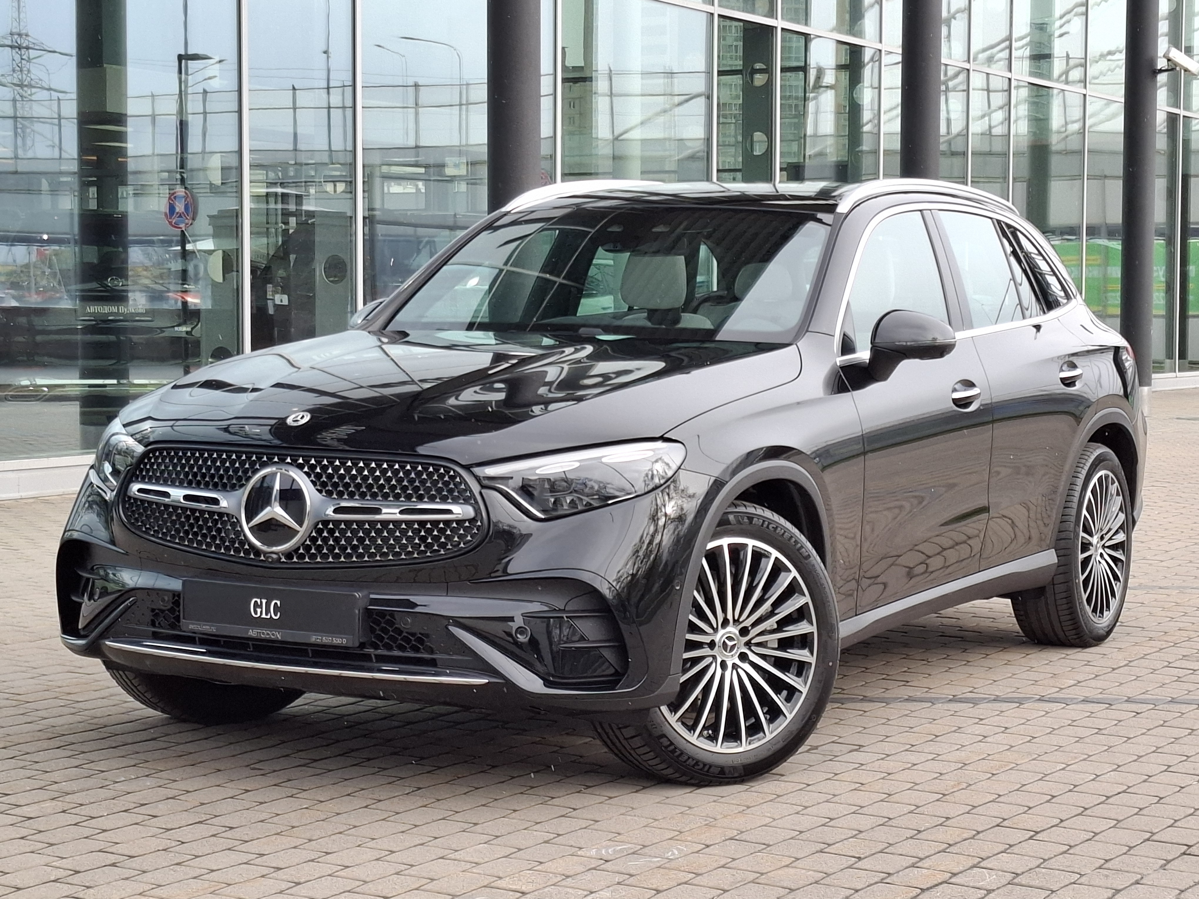 Mercedes-Benz GLC II поколение (X254) 2.0 AT 4Matic (258 л.с.) Base Чёрный 2025 