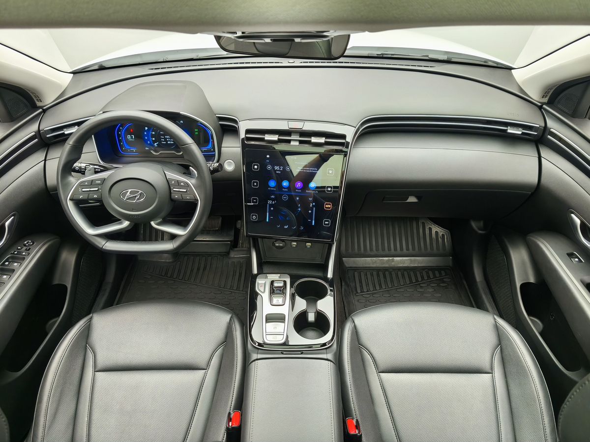 Hyundai Tucson IV поколение L 1.5 AT (200 л.с.) GLS Leading Version Белый 2024 с пробегом 7 325 км