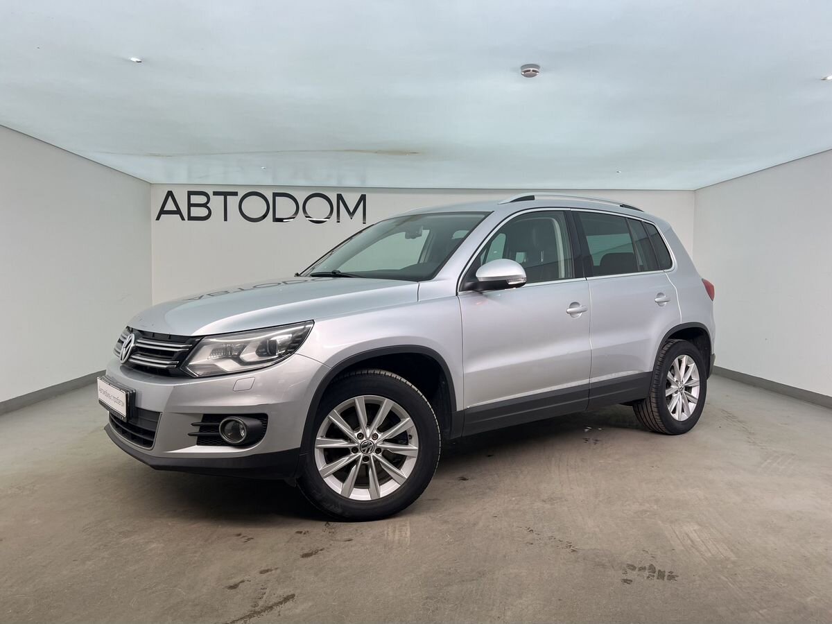 Volkswagen Tiguan I [рестайлинг] 2.0 AT 4WD (170 л.с.) Avenue Серый 2011 с пробегом 96 988 км