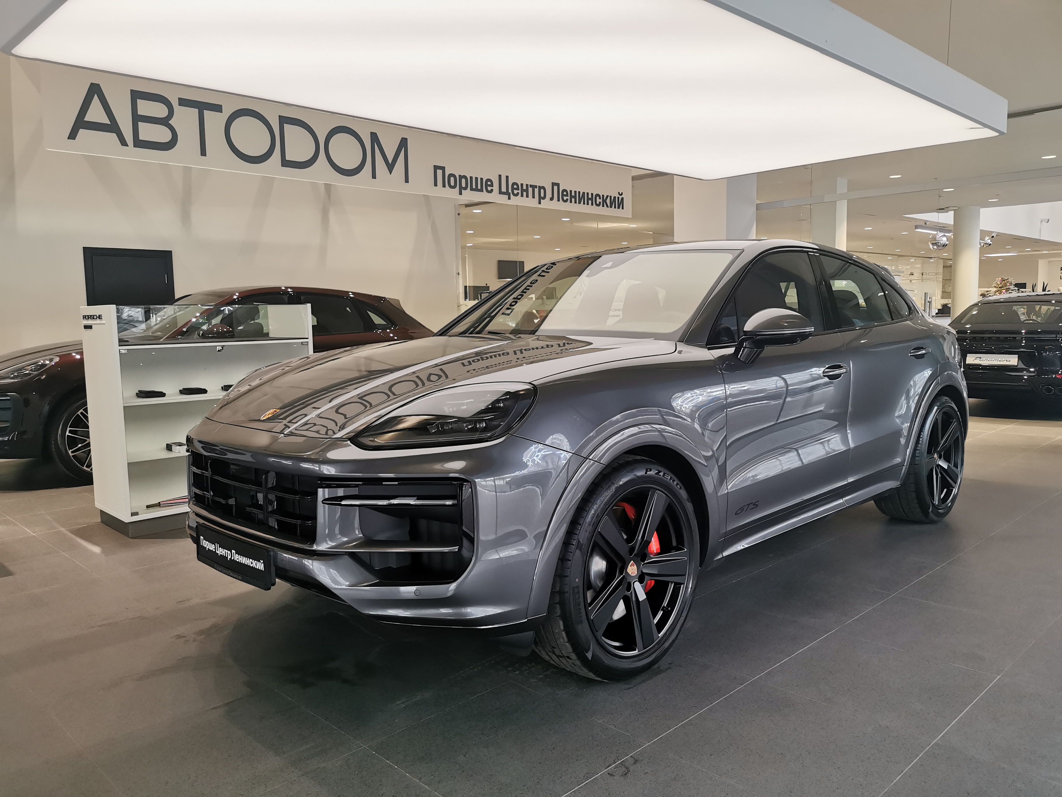 Автомобиль Porsche Cayenne III [рестайлинг] GTS 4.0 AT 4WD (500 л.с.) GTS Coupé Серый  